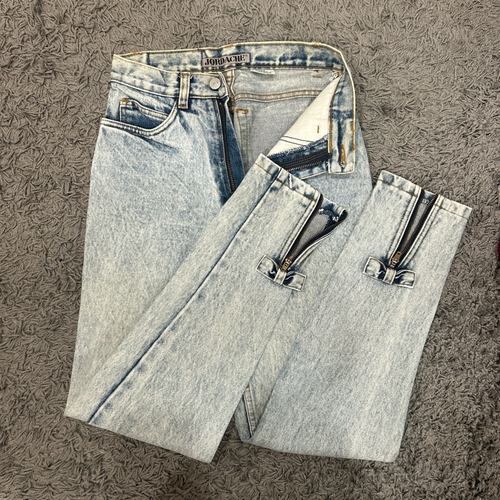 VINTAGE JORDACHE JEANS
